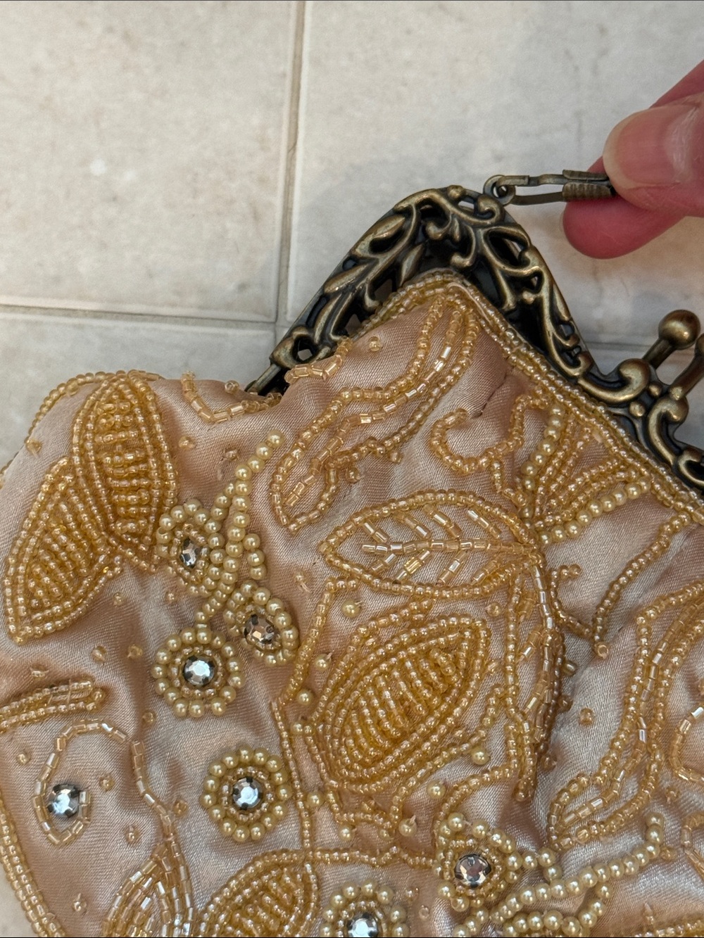 Bijoux Terner Gold Beaded Frame Clutch with Chain - Picture 3 of 6